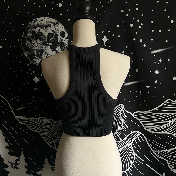 AE Ribbed Cropped Racerback Tank - Picture 2 of 5